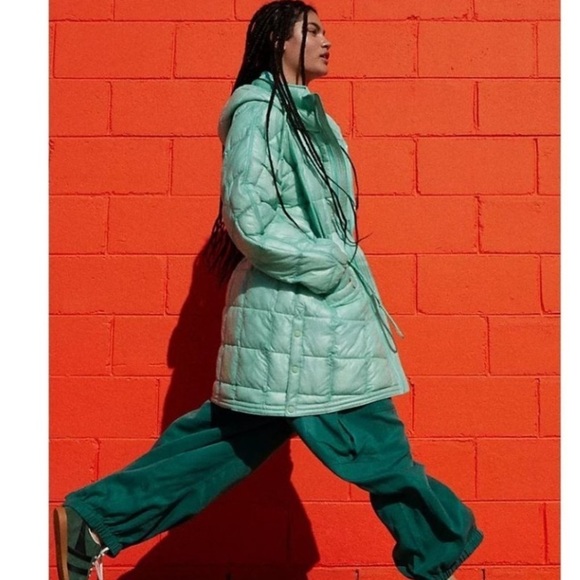 Free People coat Patricia poncho hoodie snap jacket sides NWT small green mist - Picture 1 of 16